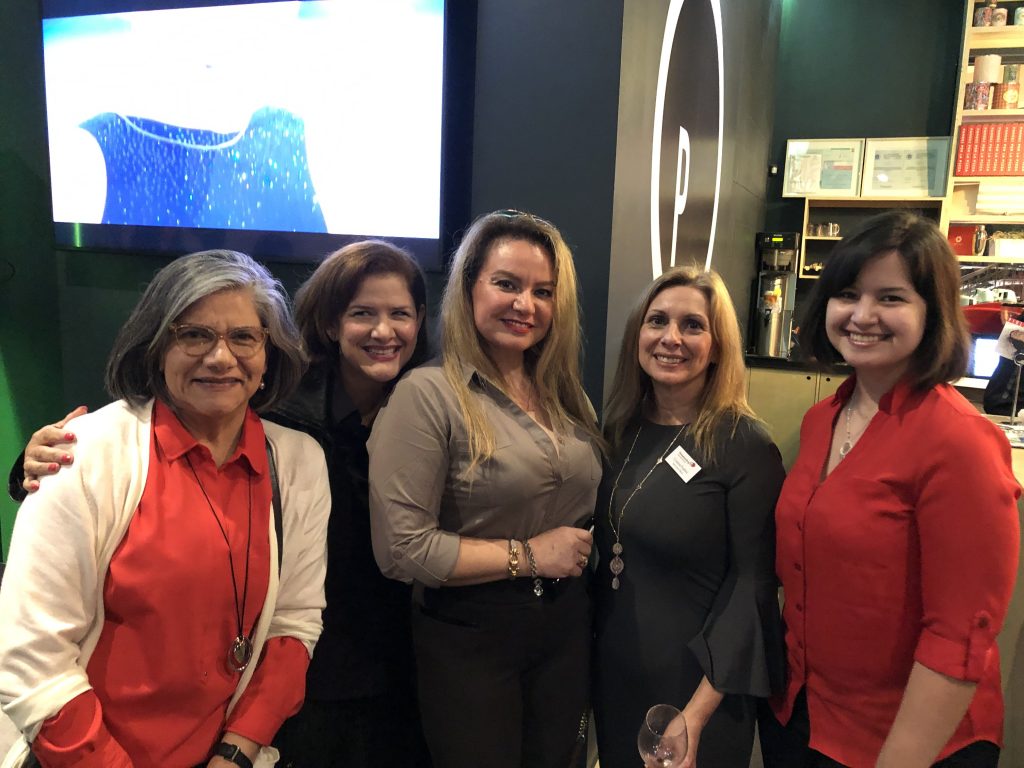 Amparo Santana, Vita Barrios, Patricia Jongezoon, Cristina Frattini y Stephanie Drewfs