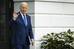 Biden propondrá nuevas medidas para restringir el acceso al asilo en frontera sur de EE.UU.