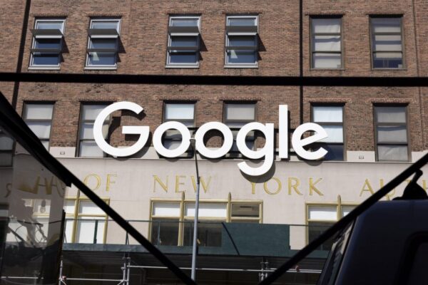EEUU y Google chocan en último día del juicio que decidirá si el buscador es un monopolio