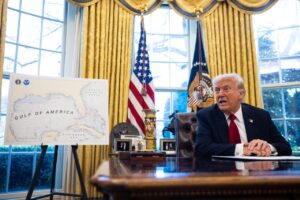 Trump afirma que los fallos contra Google y Apple en la UE esconden motivaciones políticas