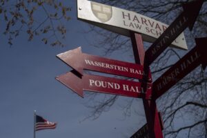 El Gobierno Trump da un plazo de 72 horas a Harvard si quiere volver a matricular a extranjeros