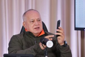 Venezuela prepara vuelos de repatriación desde Bolivia para migrantes en países cercanos