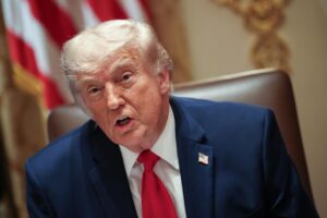 Trump dice que Putin y Zelenski están “abiertos” a que haga “algo” para la paz en Ucrania