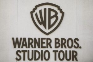 Justicia de EE.UU. da luz verde a la fusión de Paramount y Warner Bros