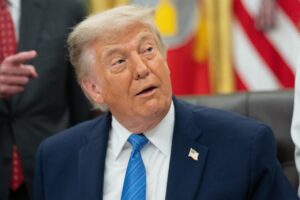 Trump promete que Colombia tendrá el “apoyo total” de EE.UU. si gana candidato de derecha De la Espriella