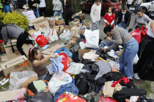 Fundación creada por cantante Maluma se consolida como centro de acopio para apoyar para apoyar a Venezuela