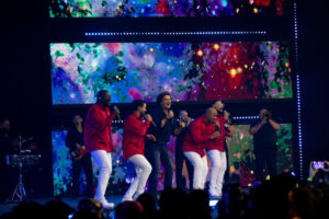 Grupo Niche celebra su triunfo en Premios Tu Música Urbano Mix 2026