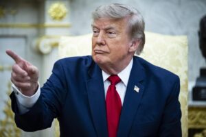 Trump anuncia acuerdo con Dinamarca para controlar “para siempre” seguridad de Groenlandia
