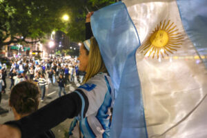 Incidentes, heridos y detenidos durante festejos por la victoria argentina ante Inglaterra