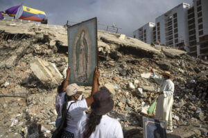 Asciende a 5.208 la cifra de muertos por el doble terremoto en Venezuela