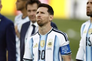 Los argentinos agradecen a Messi tras su retiro de la selección: “Fuimos muy felices”