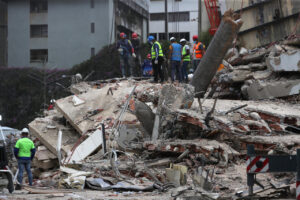 Sube a 2.645 la cifra de fallecidos por el doble terremoto en Venezuela