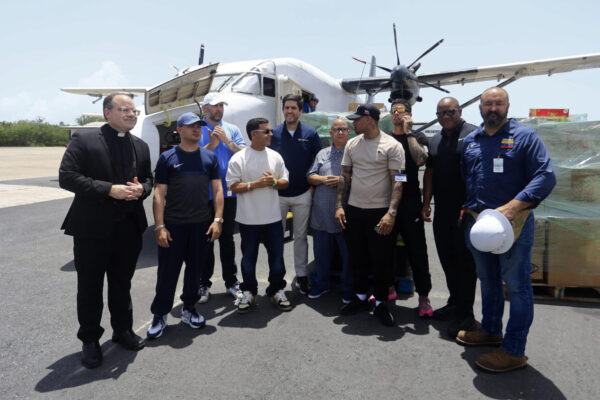 Puerto Rico envía 4,5 toneladas de ayuda a Venezuela en su primera misión colaborativa