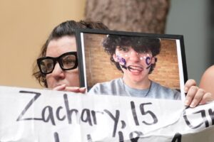 Meta niega haber buscado enganchar a niños a Facebook e Instagram en el inicio del juicio