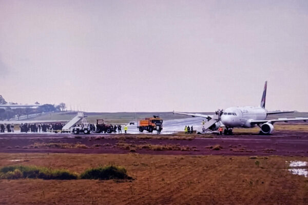 Un avión de Latam se sale de la pista al aterrizar en Brasil sin causar heridos