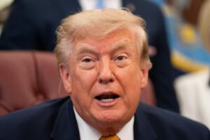 Trump considera que “la inmigración ilegal está matando” a Europa