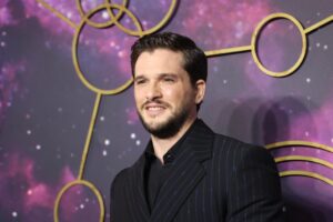 Kit Harington reemplazará a Nicholas Hoult en la segunda temporada de ‘Harry Potter’