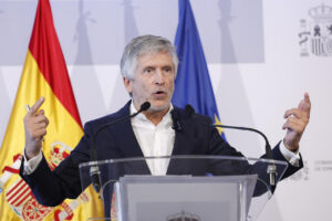 Gobierno español asegura que han vuelto 70.000 de las 72.000 personas que llegaron a Ceuta