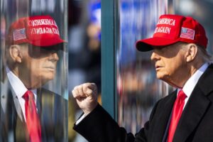 Trump vuelve a prometer dividendos de 5.000 dólares si republicanos ganan las legislativas