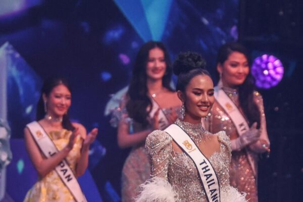 Más de 100 mujeres compiten en Vietnam por la corona de Miss Mundo 2026