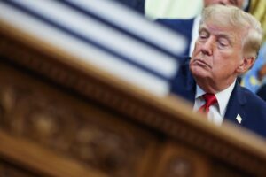 Trump publica una foto con el título “Su hemisferio” que alude al acuerdo con Groenlandia