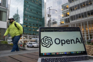 OpenAI dice que su IA resolvió más cien problemas de larga data en matemáticas