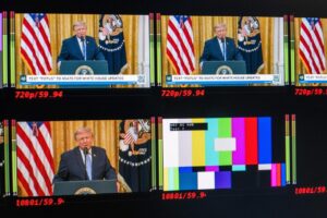 La Justicia ordena restablecer el acceso a la Casa Blanca a los medios vetados por Trump