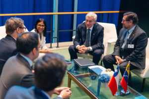 Kast dice que respalda la reconstrucción de Venezuela tras reunión con Delcy Rodríguez