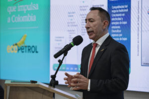EE.UU. restringe visados a siete colombianos, incluido el expresidente de Ecopetrol