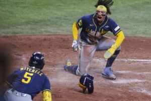 William y Willson Contreras escriben un capítulo familiar en la historia de las Mayores