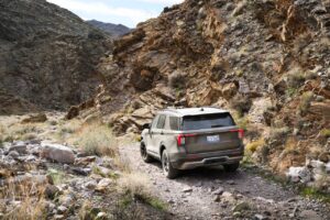 Ford ensaya músculo con el nuevo Ford Explorer Tremor – Roger Rivero